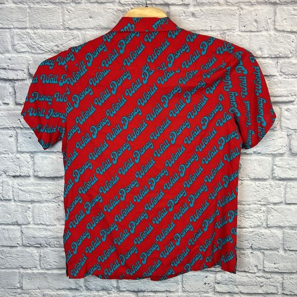 VTG Walt Disney Parks World All Over Print Logo Rayon Hawaiian Shirt Size Medium - Picture 3 of 7